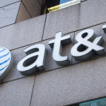 Nhà mạng AT&T chi 48,5 tỉ USD thâu tóm DirecTV